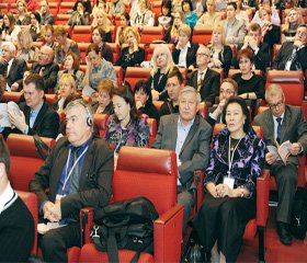 Безпека та нормативно-правовий супровід лікарських засобів: від розробки до медичного застосування